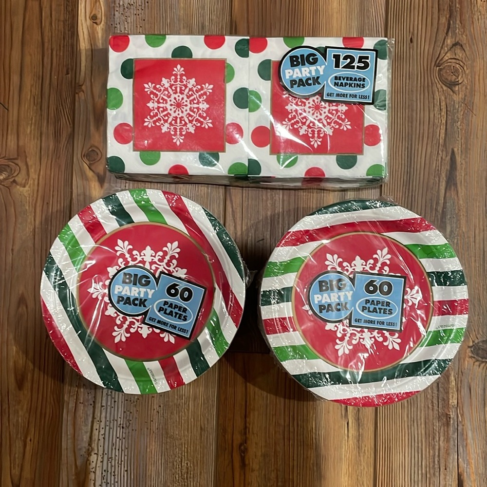 Christmas Paper Plates and Napkins Bundle